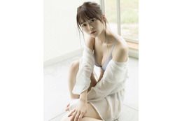優希クロエ、セクシー水着カットをSNSでも公開!「透明感すごい」「素敵すぎてドキドキ」 画像