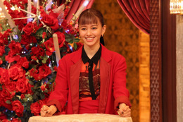 山本舞香、芸能界引退を考えた過去「キャバ嬢になりたかった」 画像