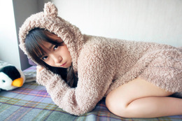 日向坂46・齊藤京子、初写真集で200頁の大ボリューム!「ページをめくるたびデート気分」 画像