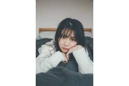 櫻坂46・森田ひかるがグラビアに登場!無防備な寝起きやホットパンツ姿も! 画像