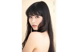 寺嶋由芙、1stアーティストブック『まじめ』の発売記念書店サイン会開催決定! 画像