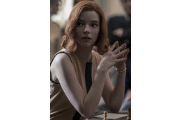 Netflix、大ヒット作『クイーンズ・ギャンビット』の制作舞台裏配信! 画像