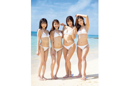 ミスFLASH2021の美女4人が集結!まぶしい水着姿を披露! 画像
