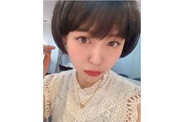 井口綾子、イメージガラリの“椎名林檎”風ヘア公開！ 画像