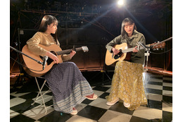 乃木坂46・大園桃子＆遠藤さくら、ユニット曲MVでギターの弾き語りに挑戦！ 画像