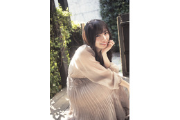目指すは国民的彼女!日向坂46・齊藤京子があざと可愛く表紙に登場 画像