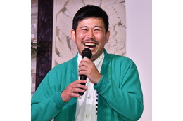 借金1200万円のクズ芸人・岡野陽一、デート中にパチンコをしたくて彼女をまく! 画像