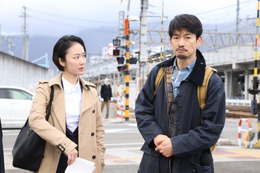 竹野内豊が11年ぶり“月9主演”！クセ者裁判官が真実を裁く『イチケイのカラス』が今夜放送! 画像