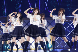 乃木坂3期生、9周年BIRTHDAY LIVEで堂々のパフォーマンス! 画像