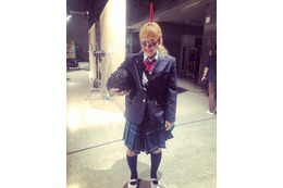 制服姿で顔にタピオカ、金箔パック……丸山桂里奈、インパクト抜群の思い出ショット公開! 画像