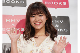 大胆水着披露のAKB48・山内鈴蘭、グラビア第2弾にも意欲「クビレとお尻だけは頑張りたい」 画像