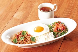 ココス、夏らしい新ランチメニュー!レモン香るクリームパスタやエスニック料理 画像