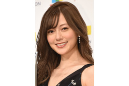 白石麻衣＆生駒里奈、乃木坂OGとして松村沙友理卒業を祝福！「たくさんお疲れさま」 画像