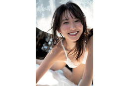 『めざまし』イマドキガール・志田音々、ビキニで抜群なスタイルを披露! 画像