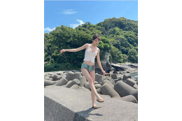 工藤美桜、海辺の民宿でグラビア撮り!ヘアカットしてから初披露 画像