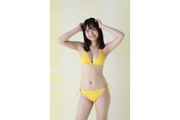 「ミスマガジン2021」ベスト16・天野きき、GP目指して水着グラビアに初挑戦! 画像