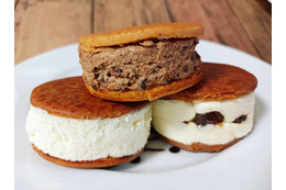 ファミマで注目の新作スイーツ!「バタービスケットサンド」3種類を食べてみた! 画像