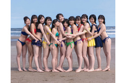 虹コンメンバーがビキニで集合!7周年記念BOOK先行カット公開 画像