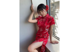 NMB48・安田桃寧、太ももセクシーなチャイナドレス姿を披露！ 画像