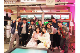 高岡早紀、清原果耶ら『おかえりモネ』気象班との最後の記念写真公開! 画像