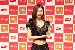 加治ひとみ、「2021美養腸活クイーン」受賞! 画像