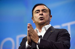 ゴーン被告が今乗ってるクルマは?デーブ・スペクターが直撃 画像