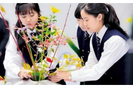 NMB48・梅山恋和&ミキがアンバサダーの高校華道コンクール「花の甲子園2021」全国大会がオンライン配信 画像