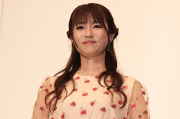 深田恭子と瀬戸康史の美しすぎる結婚式ショットが公開に! 画像