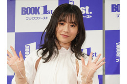 伊藤萌々香、初のランジェリー撮影は夜の屋外 「不審者と思われないか不安でした（笑）」 画像