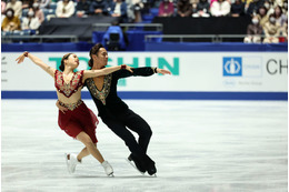高橋大輔と村元哉中ペア、日本歴代最高得点で6位!「次につなげたい」 画像