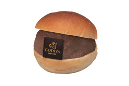 GODIVAから2種のマリトッツオ!ダークチョコ&ホワイトチョコ 画像
