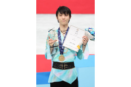 羽生結弦、4回転アクセル両足着氷も320点超え！圧巻のVで五輪内定！ 画像