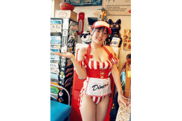 花咲ひより、セクシーなアメリカンダイナー店員衣装姿で撮影会イベント開催 画像