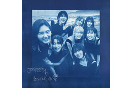 櫻坂46、1stアルバム『As you know?』のジャケ写公開！ディレクターが初めて笑顔をリクエスト 画像