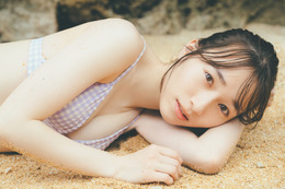 櫻坂46・守屋麗奈1st写真集の水着カットが初解禁!テーマは“初めての海デート” 画像