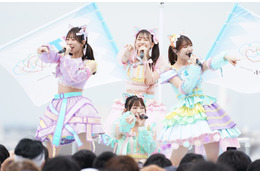わーすたが「TIF2022」のステージで全3曲披露!猫耳&ミニスカ衣装で、ファンを魅了! 画像