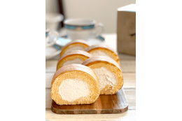 あの有名店の味をもっと手軽に!『幸せのパンケーキロール』販売 画像