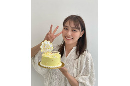 内田理央、31歳の誕生日を報告!鷲見玲奈、高岡早紀から祝福も 画像