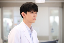 月9ドラマ『PICU 小児集中治療室』今夜スタート!吉沢亮、若き医師の成長演じる 画像