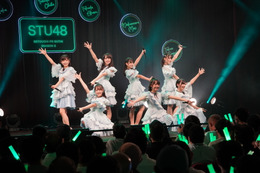 STU48、全国ツアーがスタート!渋谷駅では58面でダンスリリックビデオも 画像