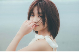 大原優乃、23歳バースデーブックが好評!キュートな表情切り取ったアザーカット公開! 画像