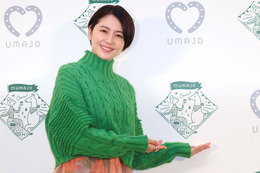 長澤まさみ、エリザベス女王杯を前におみくじ「大吉」で満面の笑み「嬉しいです!」 画像