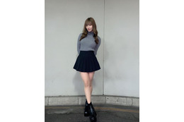 NMB48・石田優美、ニット×ミニスカの悩殺コーデ!ファン「神すぎます!!」「ギャップ萌え」 画像
