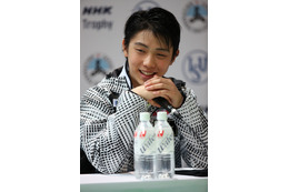 羽生結弦、28歳誕生日にスペシャルブック発売! 画像