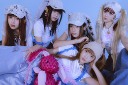 韓国ガールズグループ・NewJeans、新曲「OMG」MVが約58時間でYouTube1000万回再生突破! 画像