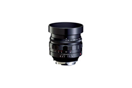 開放F値F1.1——コシナ、VMマウントの50mm標準レンズ 画像