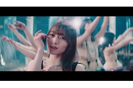 櫻坂46、新曲「桜月」MV公開！初センター・守屋麗奈の切ない表情や桜舞う映像美に注目 画像