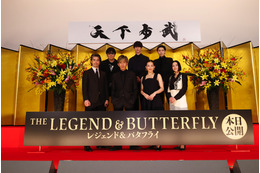 木村拓哉、信長演じスイッチが入った瞬間……映画『レジェンド&バタフライ』初日舞台挨 画像