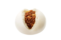 ファミマに「日清焼きそばU.F.O.」とのコラボ「モンスター焼そばまん」が登場! 画像