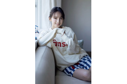 『news23』キャスター・山本恵里伽、超貴重なグラビア披露! 画像